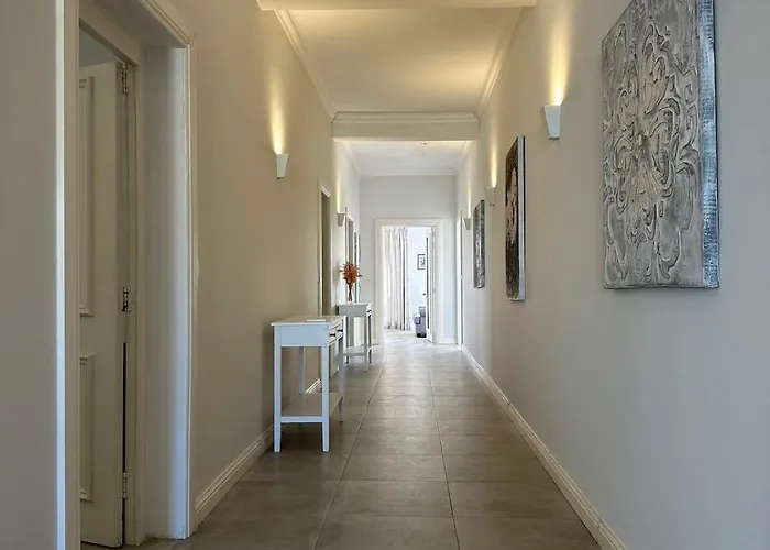 Minimal, Breezy, Coastal Chic Life Apartament