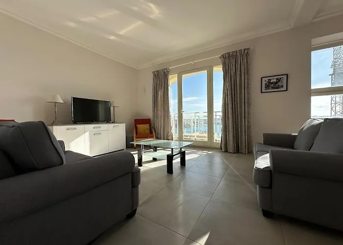 Minimal, Breezy, Coastal Chic Life Apartment